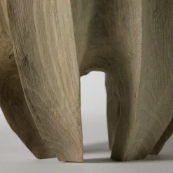 Vaso scultoreo Vase in Vase 2 in legno di noce Juglans Regia