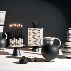 Vaso Situla in bianco e nero di Ugo La Pietra
