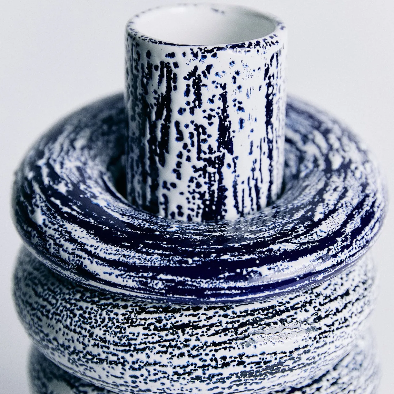 Vaso Terra grande in ceramica smaltata blu e bianca