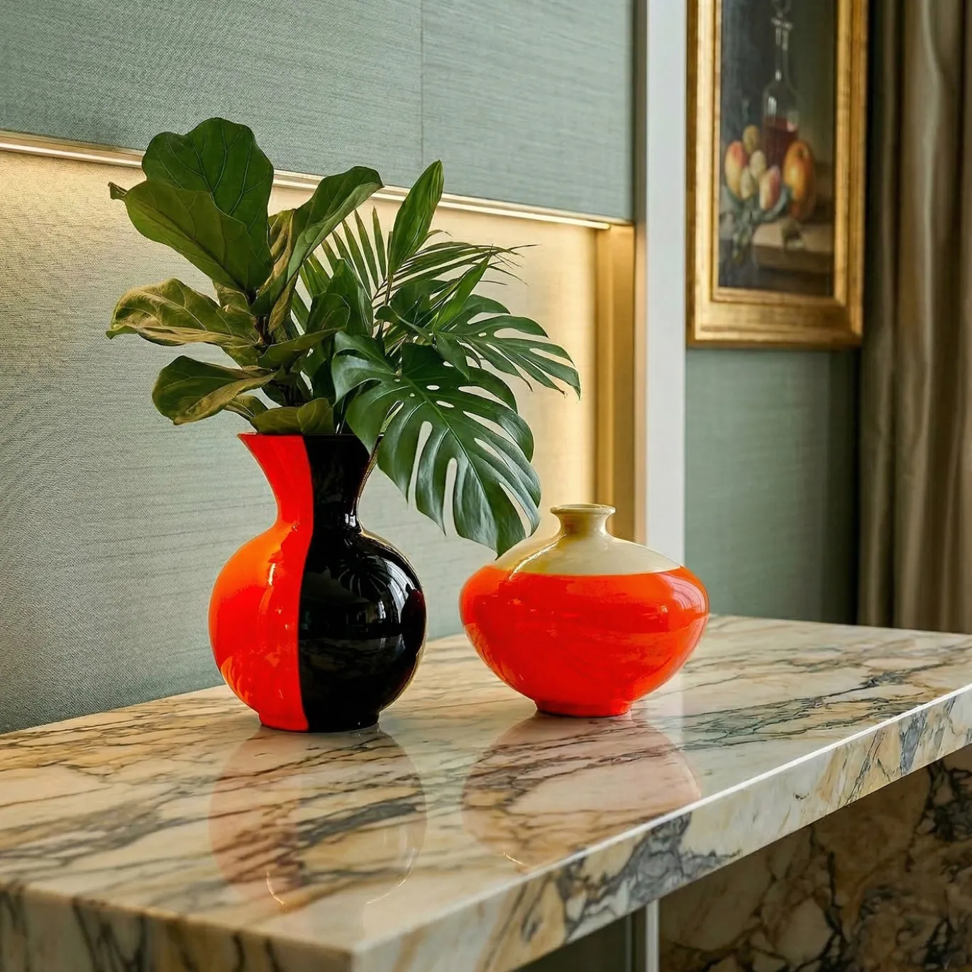 Vaso Turbo Arancio in ceramica arancione fluo e nero intenso